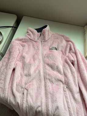 The North Face Women's Light Pink Plush Full-Zip Teddy Jacket